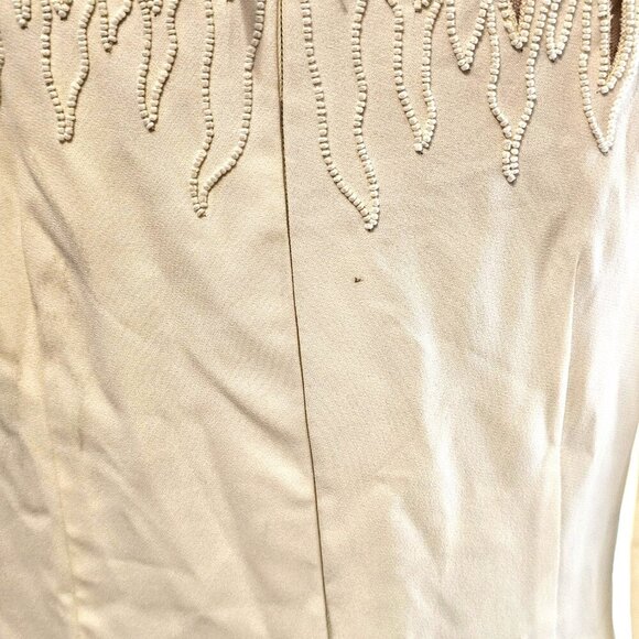 The Floranna Beige Wedding Dress in size 14 - Picture 5 of 9